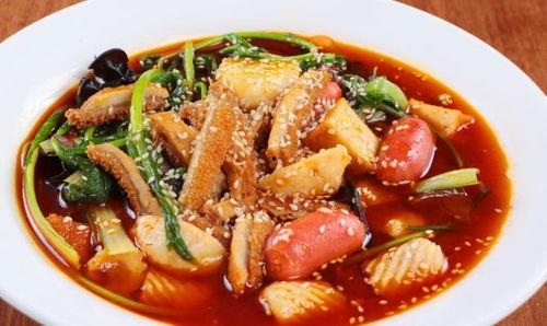 娱乐吃瓜酱麻辣烫